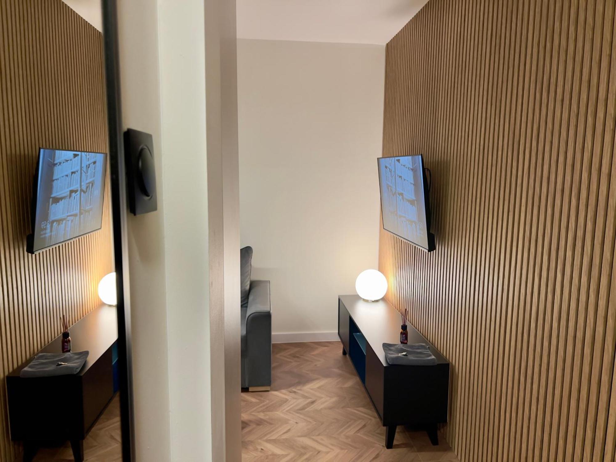 Apartament Dworcowa Конин Екстериор снимка